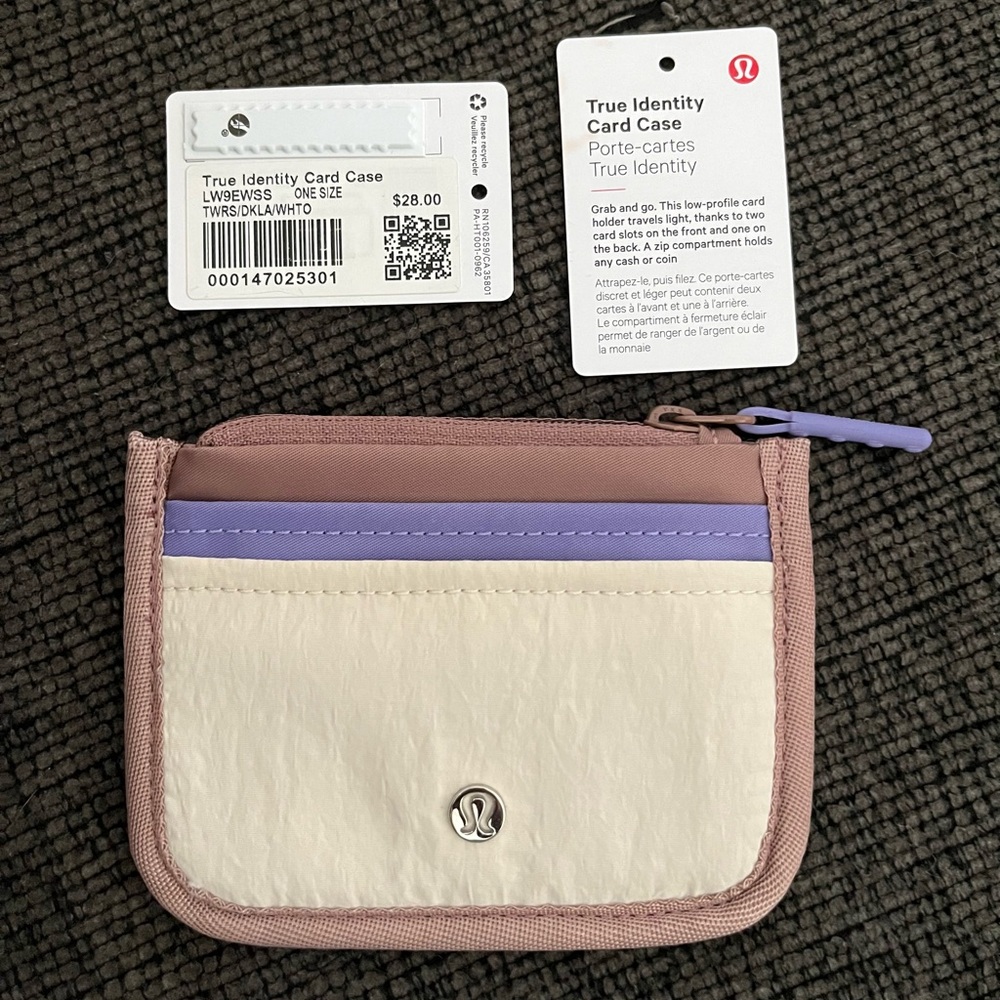NWT True Identity Lululemon Card Case